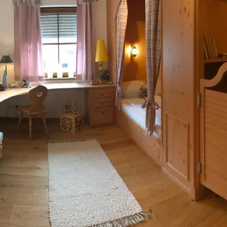 Szilvias Apartment Tittling