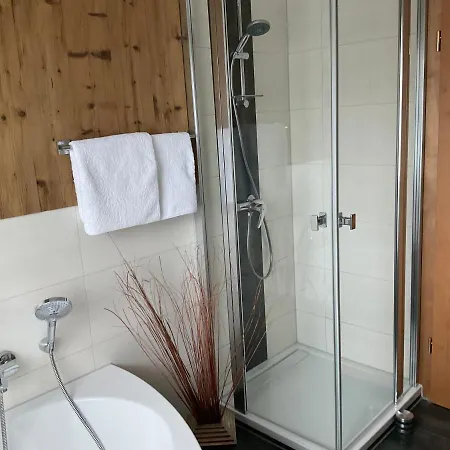 Apartment Szilvias *