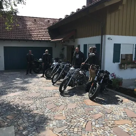 Szilvias Apartment Tittling